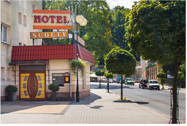Hotel Sudety Glucholazy Exterior foto